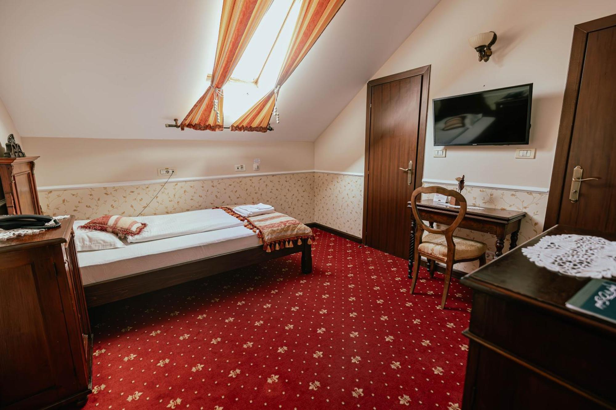 Casa Del Sole Boutique Hotel Тимишоара Экстерьер фото
