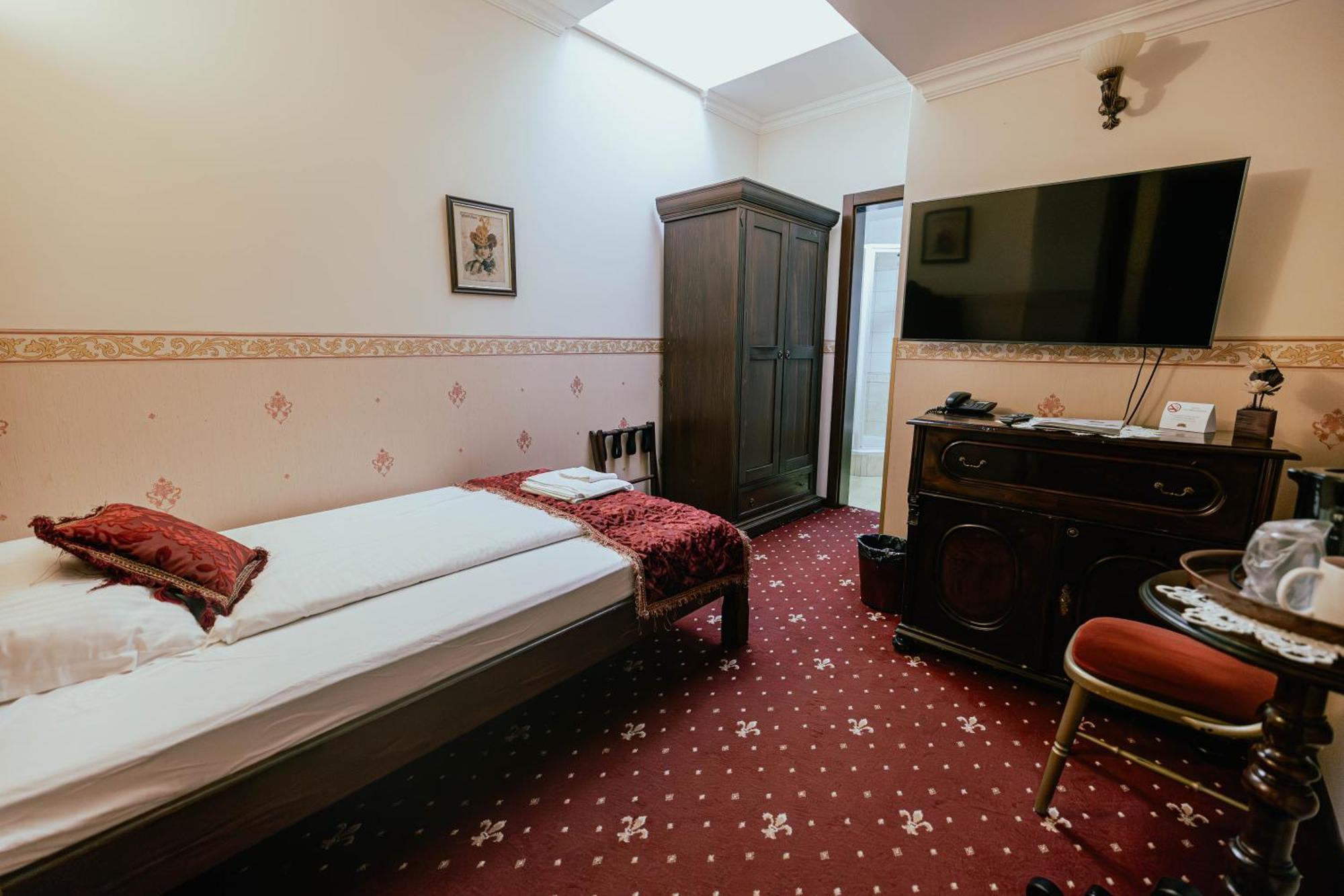 Casa Del Sole Boutique Hotel Тимишоара Экстерьер фото