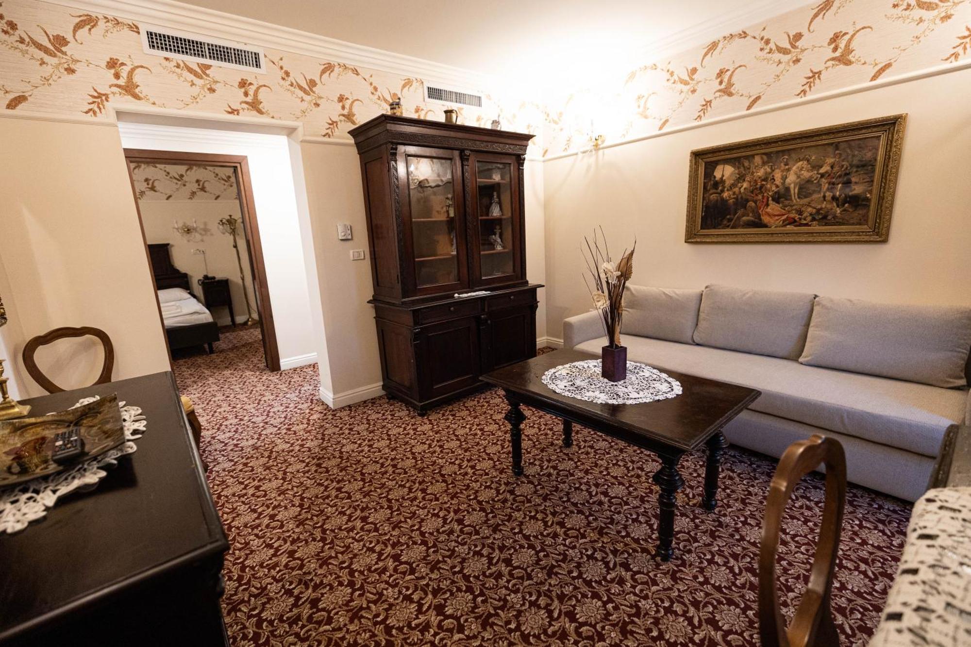 Casa Del Sole Boutique Hotel Тимишоара Экстерьер фото