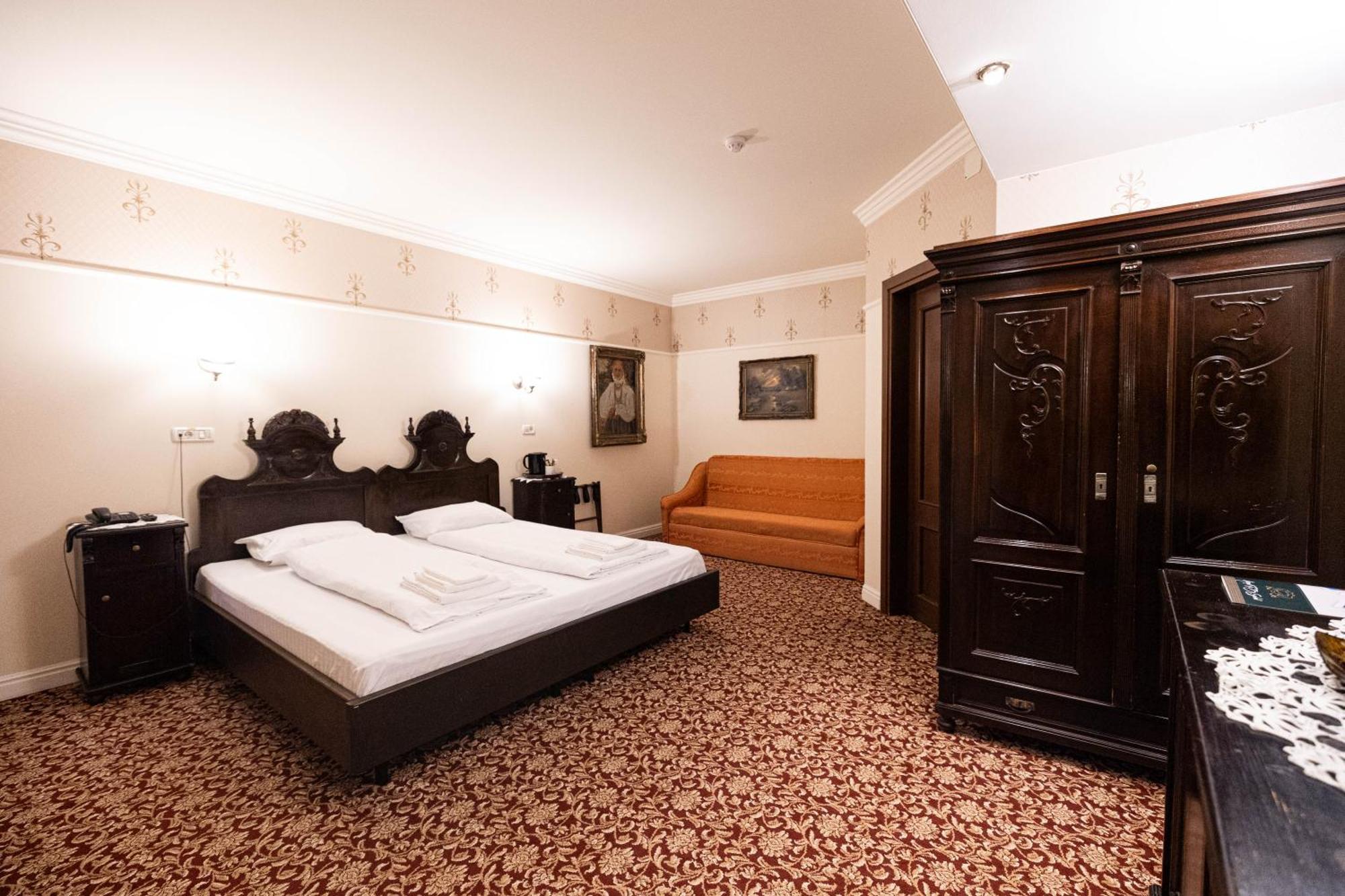 Casa Del Sole Boutique Hotel Тимишоара Экстерьер фото