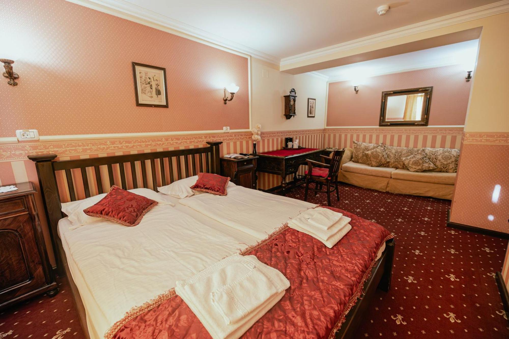 Casa Del Sole Boutique Hotel Тимишоара Экстерьер фото