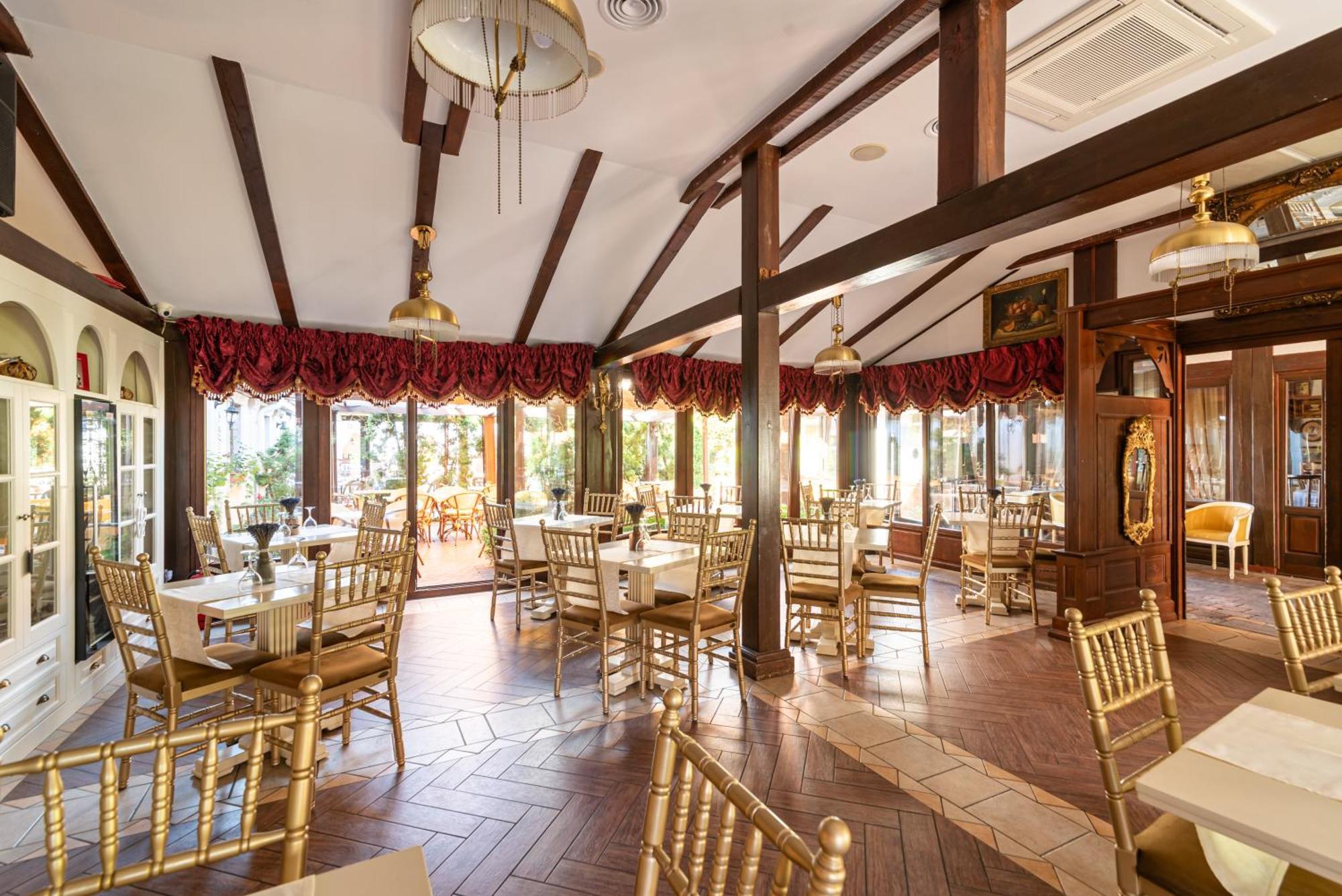 Casa Del Sole Boutique Hotel Тимишоара Экстерьер фото