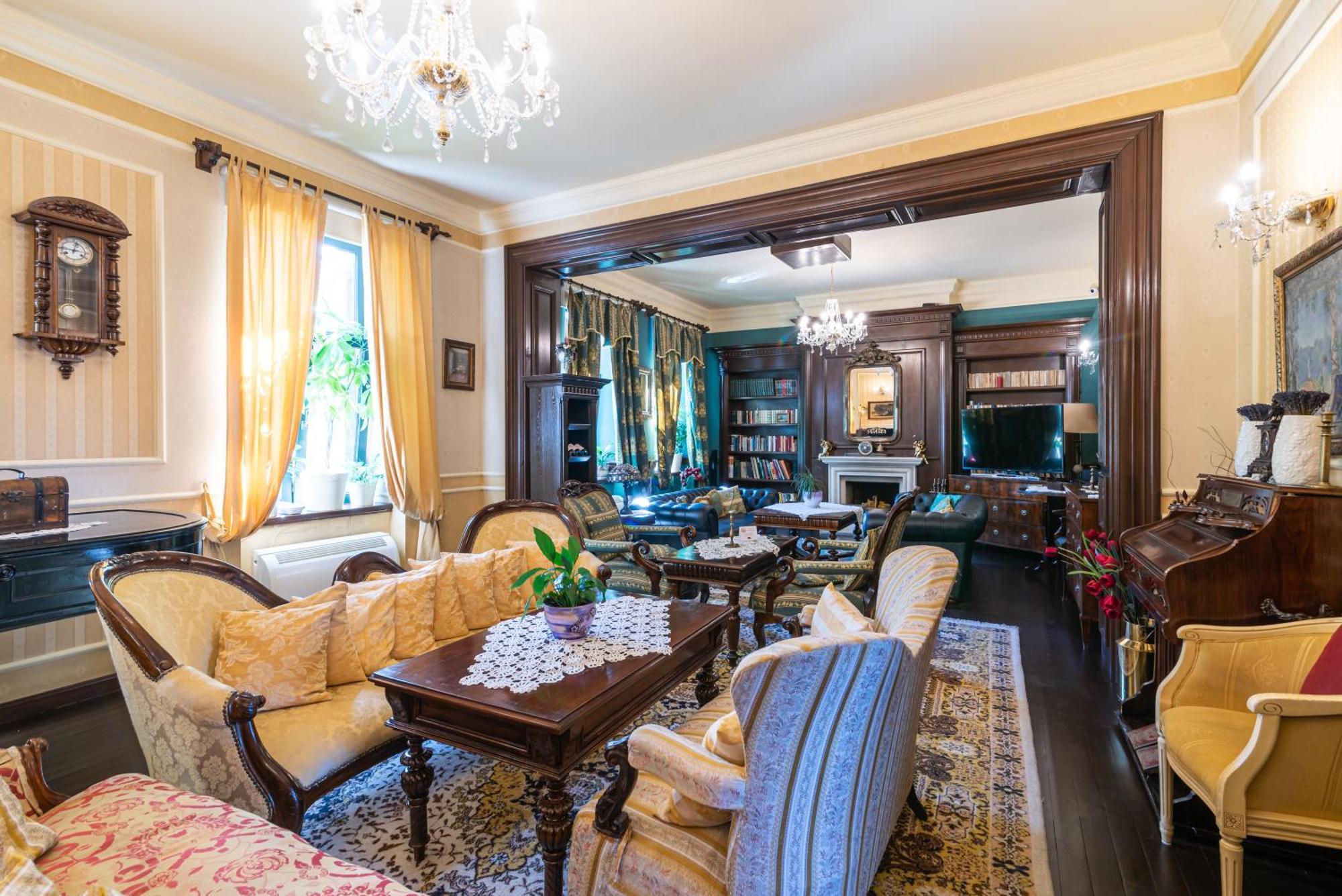 Casa Del Sole Boutique Hotel Тимишоара Экстерьер фото
