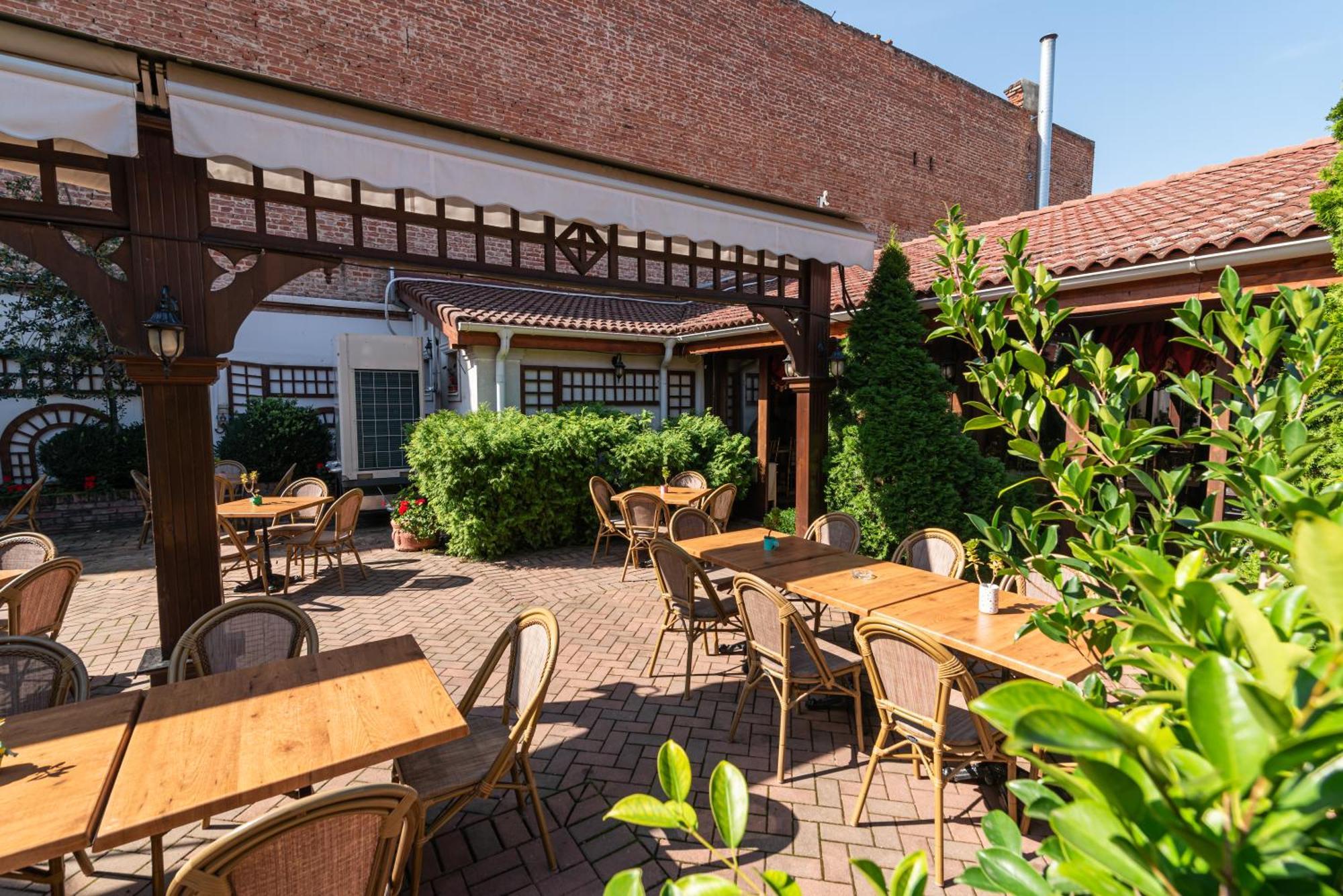 Casa Del Sole Boutique Hotel Тимишоара Экстерьер фото
