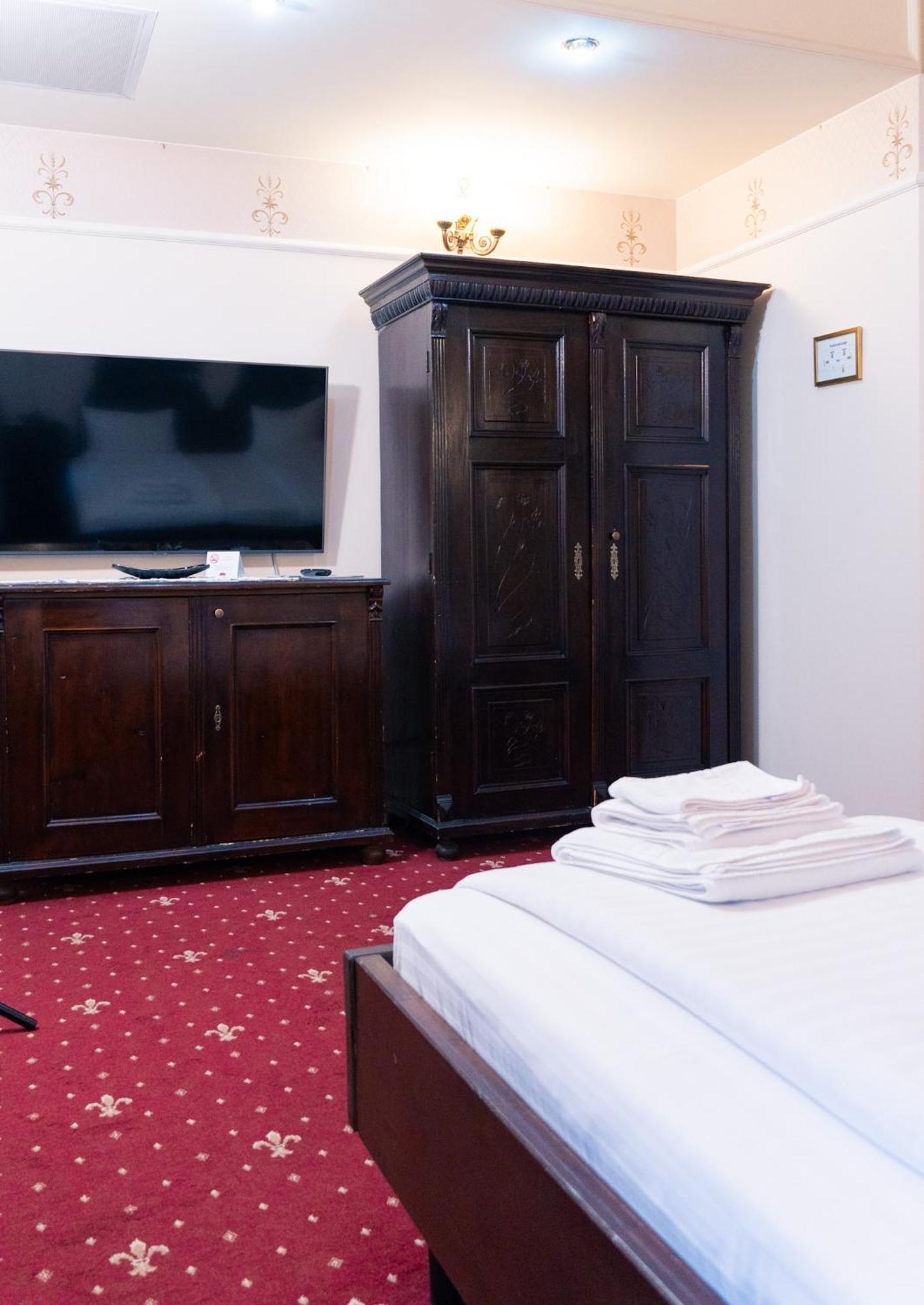Casa Del Sole Boutique Hotel Тимишоара Экстерьер фото