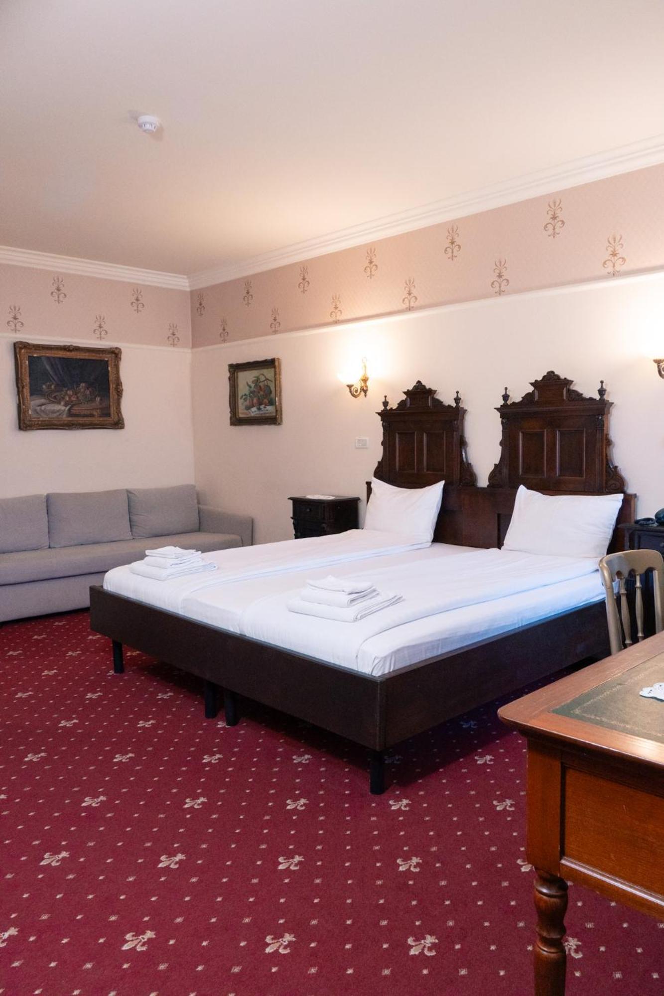 Casa Del Sole Boutique Hotel Тимишоара Экстерьер фото